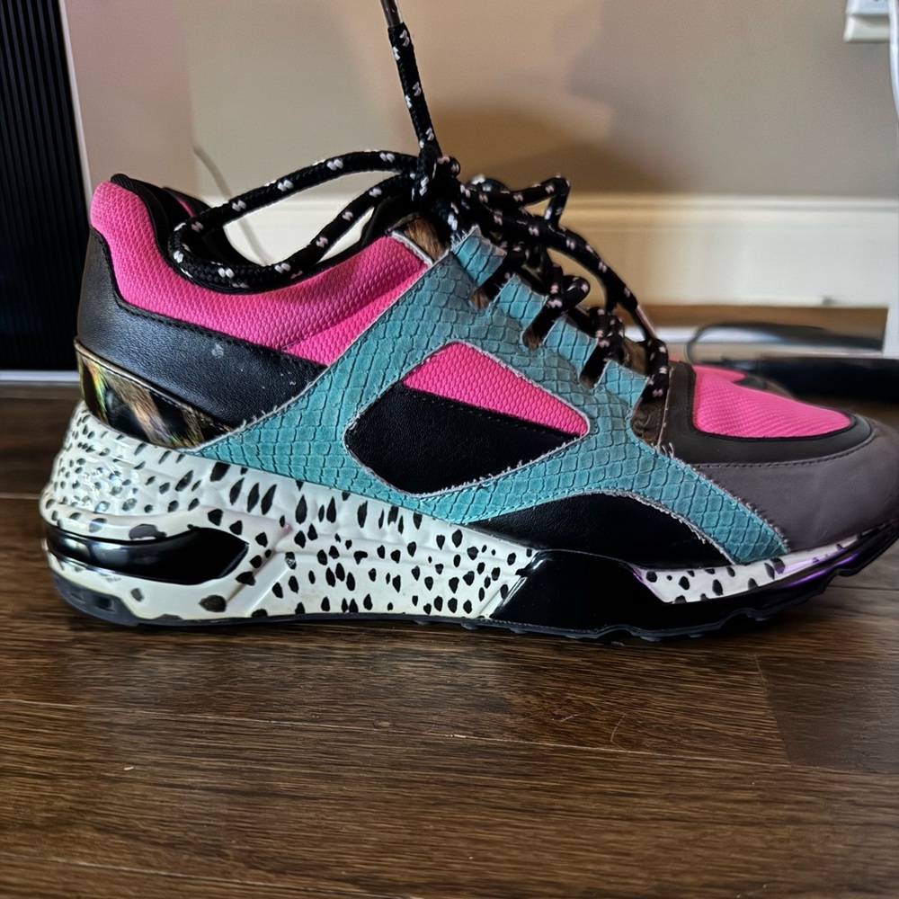 Steve Madden Cliff Sneakers 10